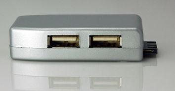 多功能转接头 平板电脑专用扩展神器，集成24Pin、双USB、网线接口